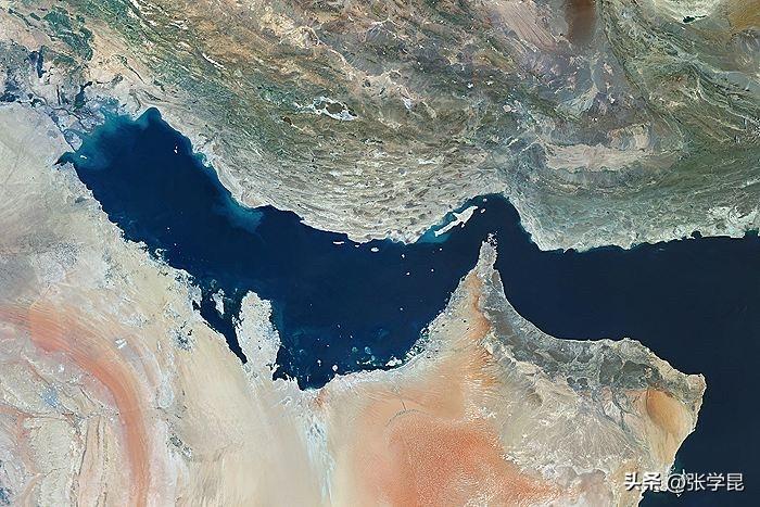 英国金融时报今天报道：伊朗已解除对霍尔木兹海峡的封锁

伊朗伊斯兰革命卫队表示，