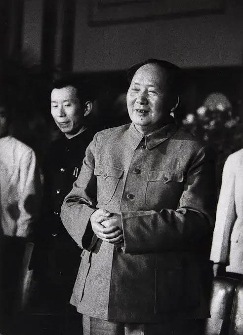 1957年北京饭店，欢迎波兰总理约瑟夫·西伦凯维兹访华的国宴。 这场宴会规格极高