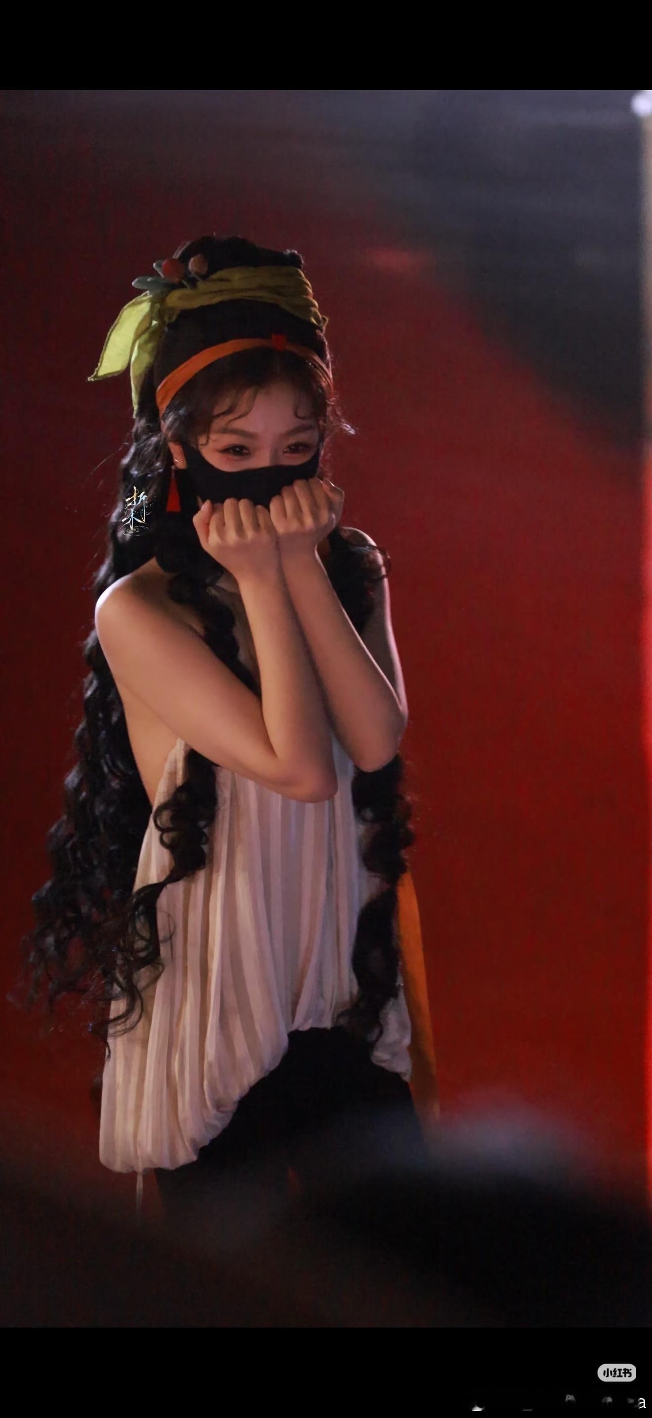 这个一比一复刻真的左边看 萌右边看 萌上边看 萌下边看 萌虞书欣何盼