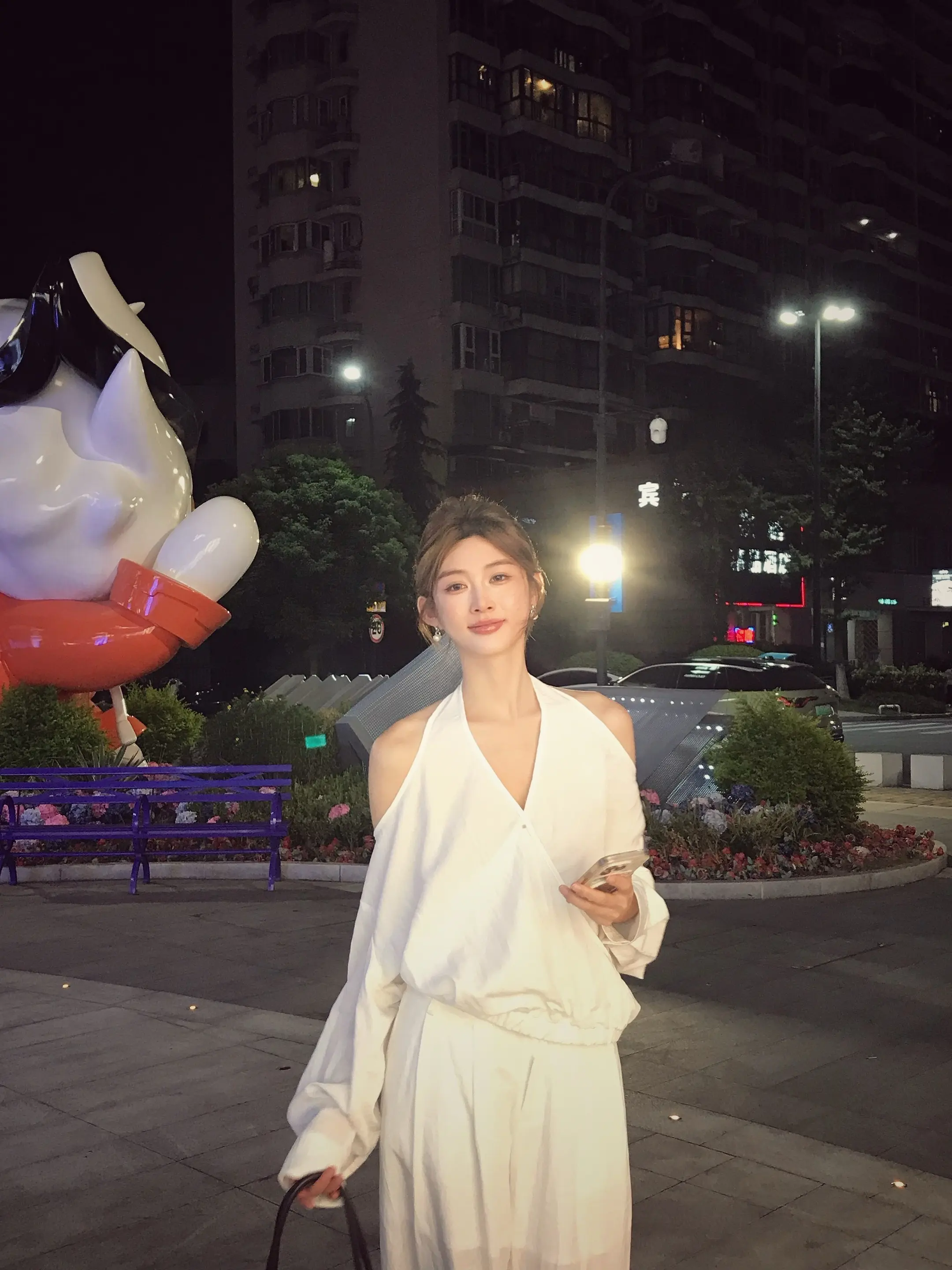 哪里都是你 除了我身边