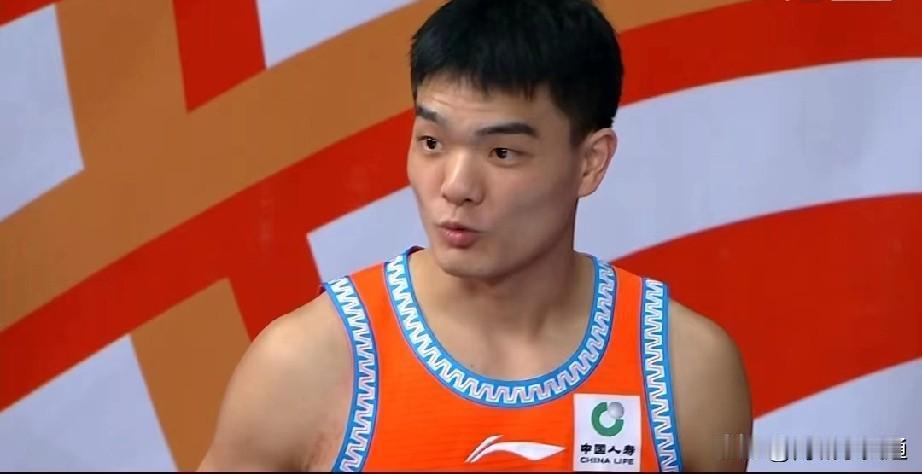 福建男篮黎益阳掏裆克里斯，被裁判直接驱离出场了。
今晚山东高速男篮客场挑战福建男