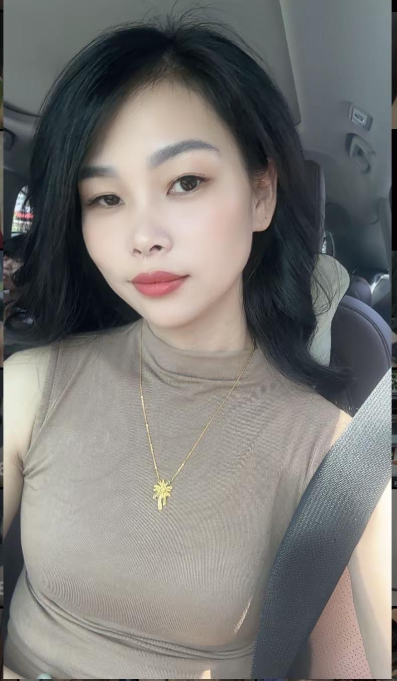看着你的眼睛，慢慢的变了心女人不必活成标准答案
