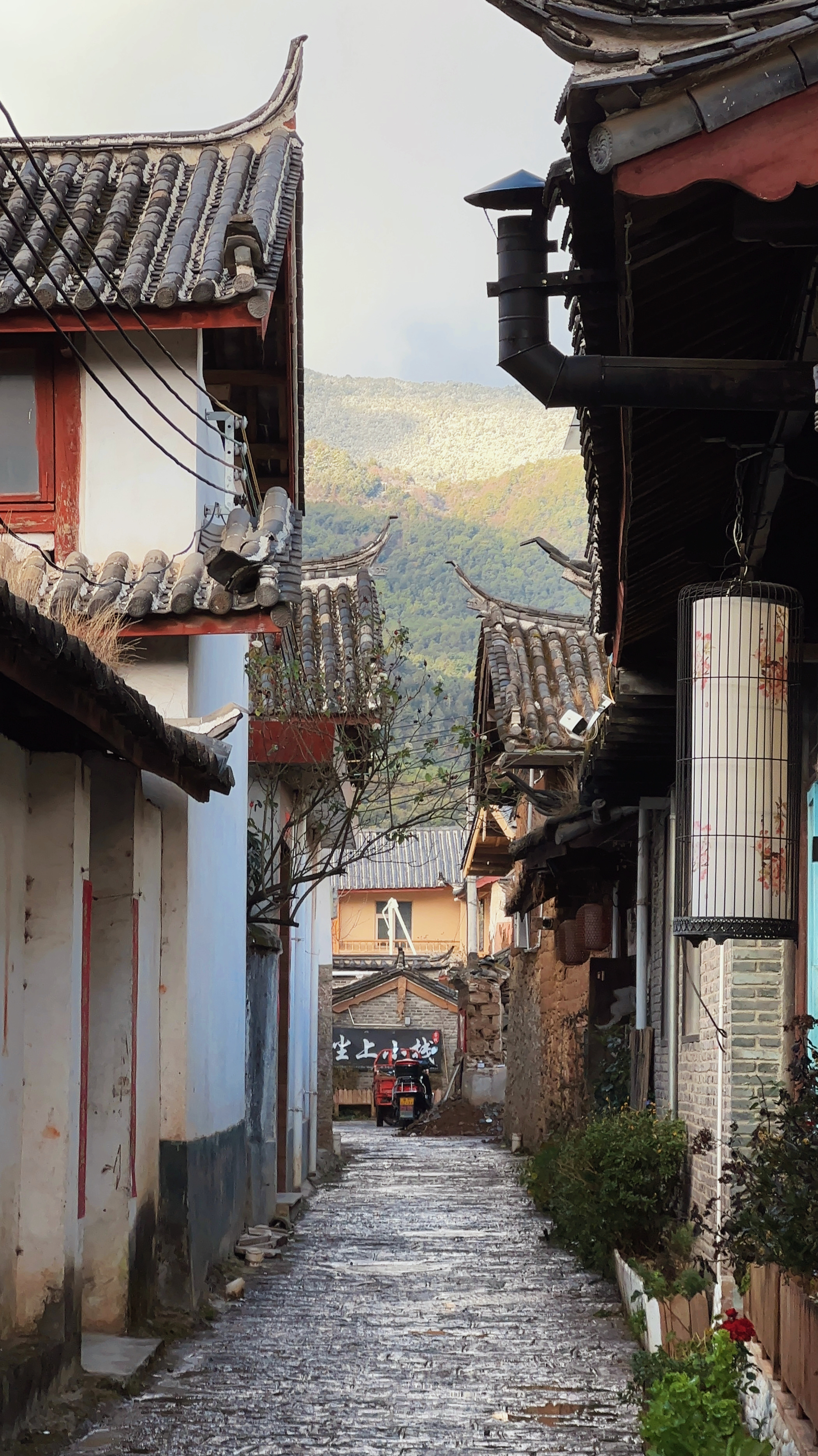 丽江大理昆明七日漫游攻略Day1 丽江初遇·古城烟火抵达丽江，漫步古城青石板路，