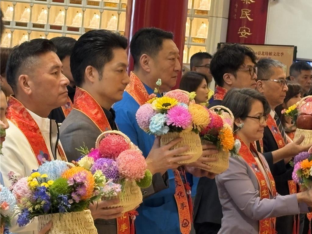 与沈伯洋首同台 准备好来场君子之争？蒋万安这样响应了
台北市松山慈惠堂台北母娘文