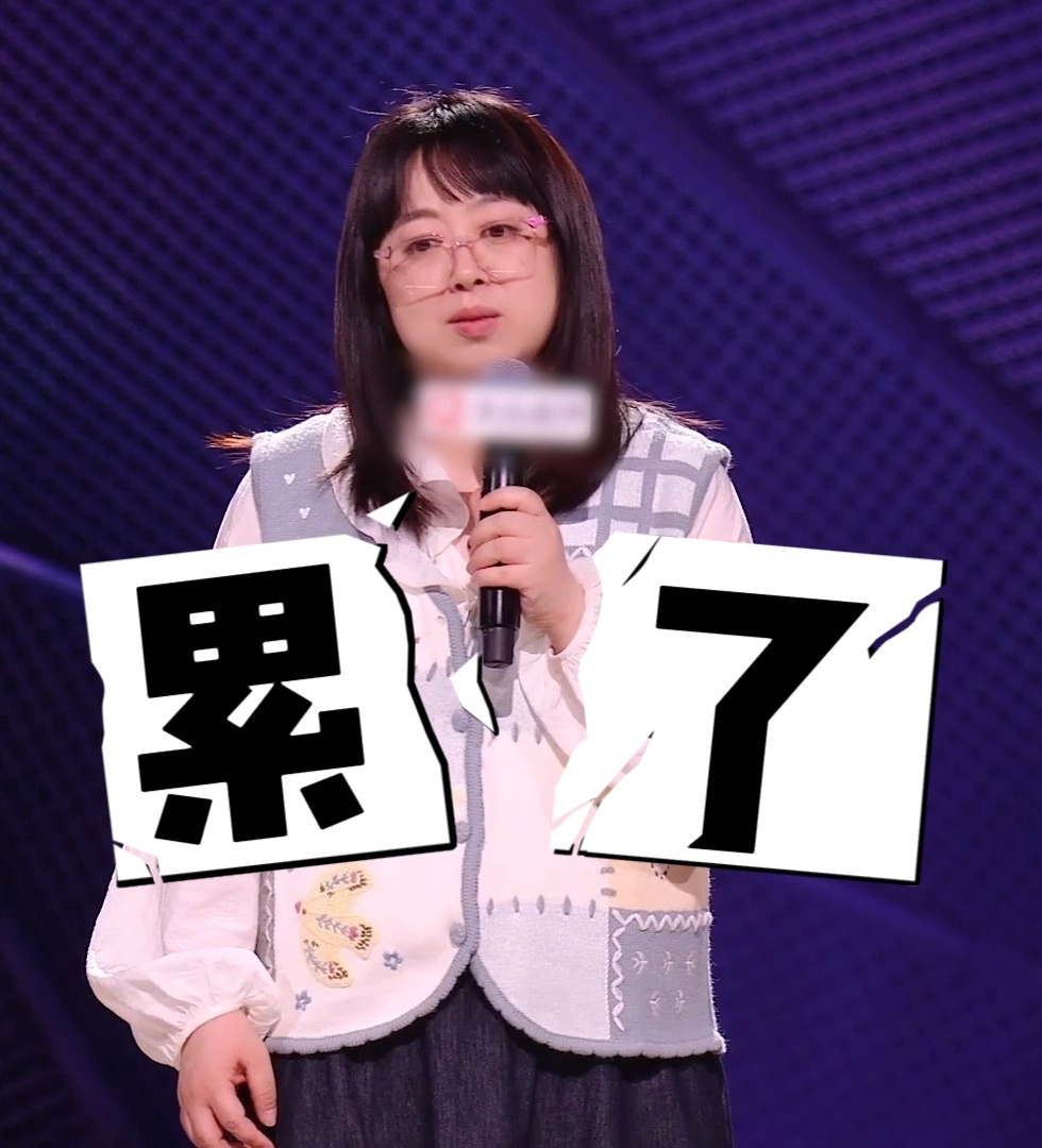 工资是每月几十张对生活没用的纸一本杂志、一份月薪，准时按月抵达，薄薄纸片承载日常