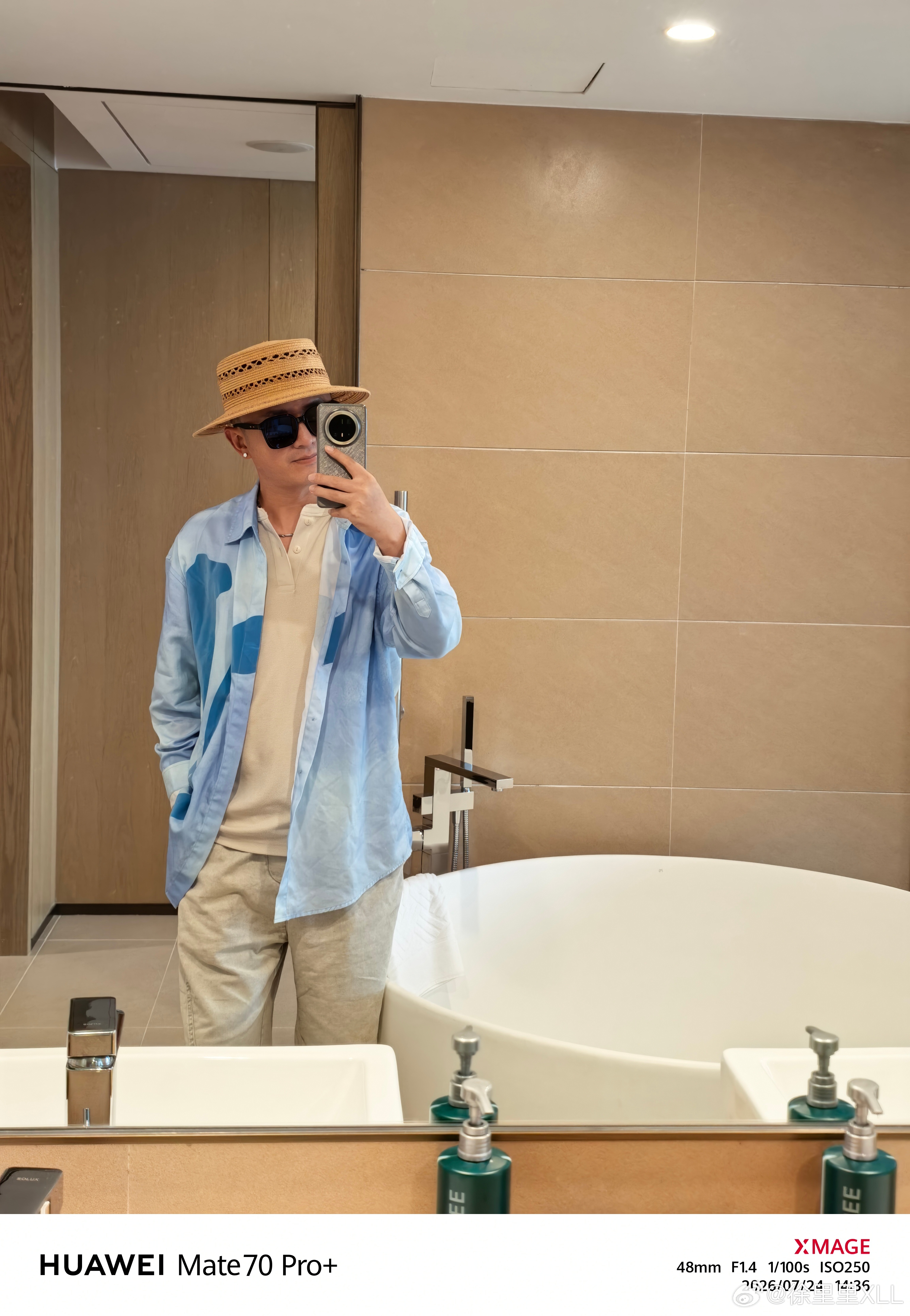 丽江的天气太舒服了。有没有丽江的粉丝啊？请我吃个饭！