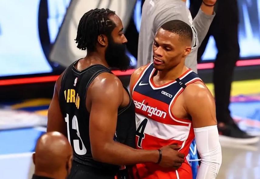 哈登：二哥，看你在国王打的风生水起，让整个NBA联盟都刮目相看，拿着360万的无