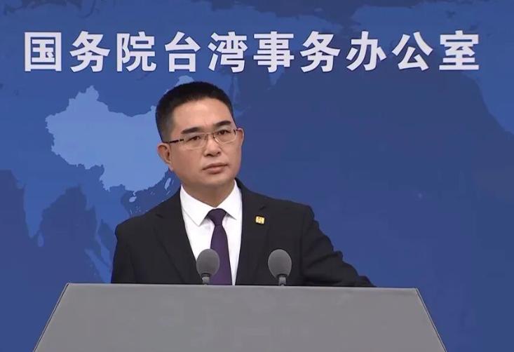 大快人心！嘴上说自己不是中国人，却处处享受大陆红利，到处赚钱，这次大陆出手了，对