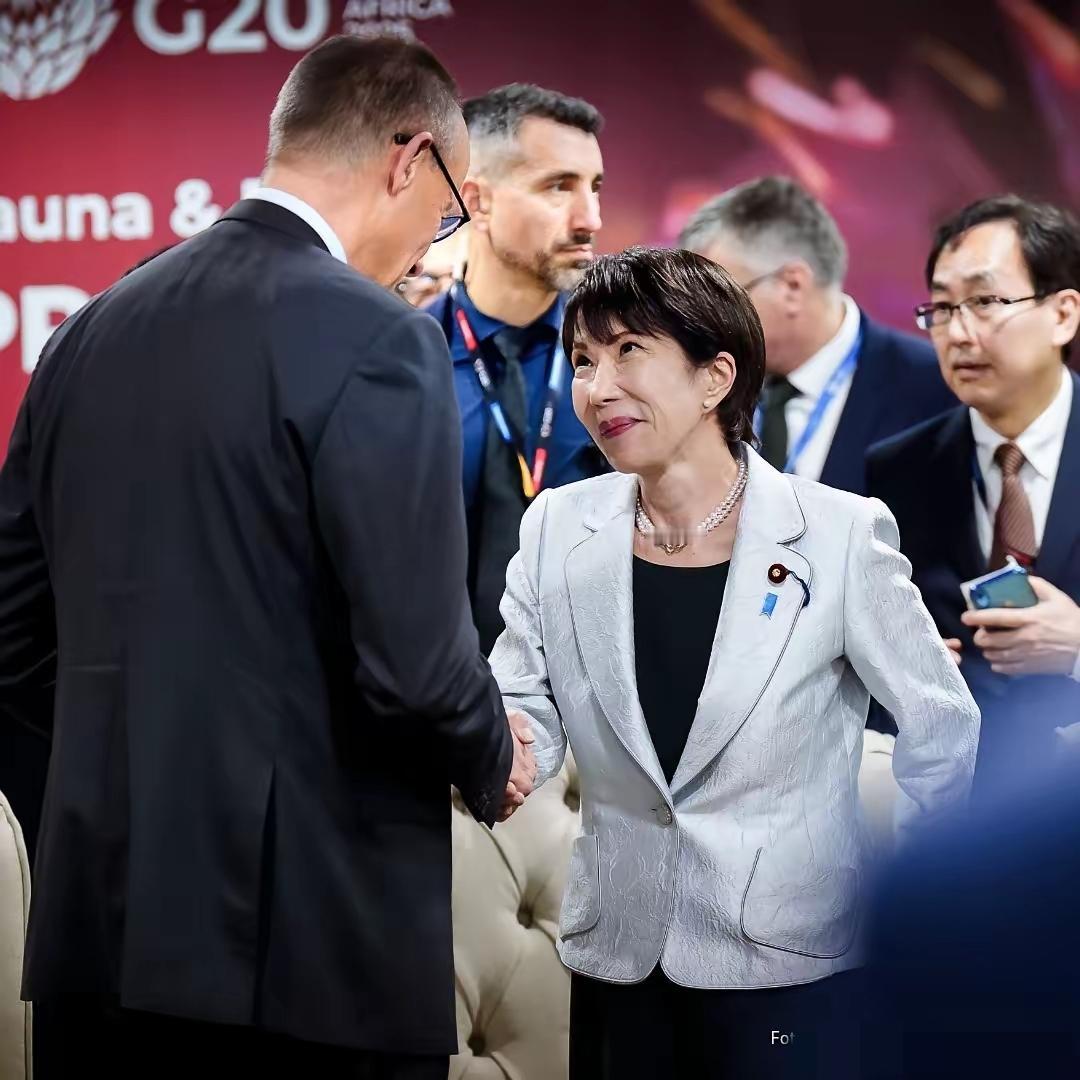 德国总理默茨第一时间发文对高市早苗表示了祝贺。
          德国总理墨茨