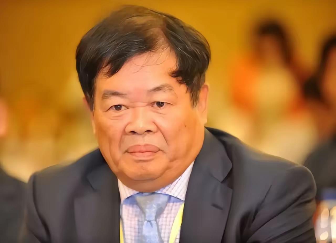 你敢信？曹德旺当年拿100万给重病小女孩换肾，女孩痊愈后居然赖在医院不肯走，还想