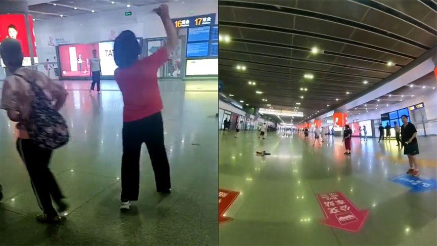 【车站变球场？大连一车站通道内市民组团占道打羽毛球，车站回应】7月20日，辽宁大