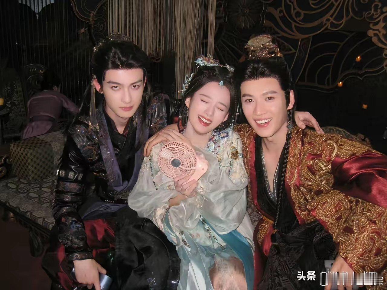 《一笑随歌》真得感谢秦天宇的演技，秦天宇饰演的夏静炎，这个角色是个疯批，还好人妻