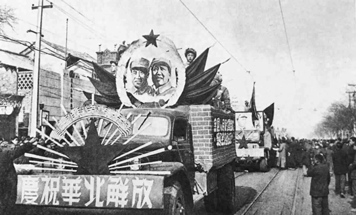北平起义之后，傅作义向蒋介石密信自述将留绥远寓兵于农，伺机采取行动，你怎么看？