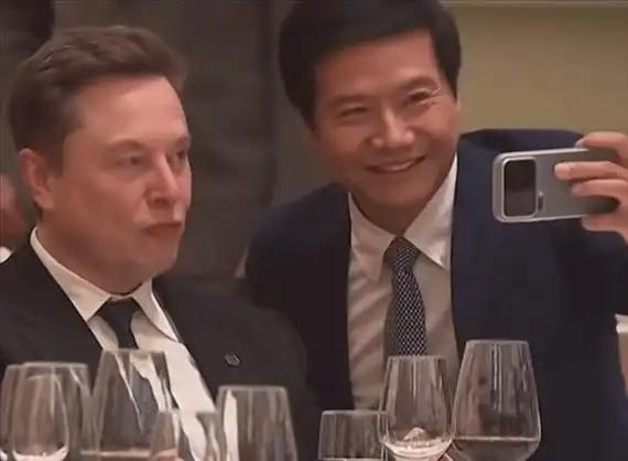 中美高层晚宴的十名企业家，藏着同一个核心筛选标签，这次中美高层互动的私人晚宴，十