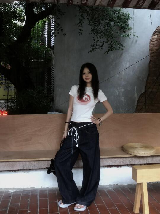 🪵·🪴·🎱