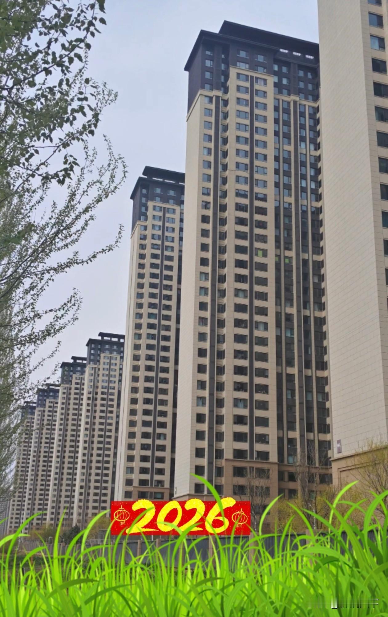 呼和浩特二手房为啥比新房还火？真相太现实！
 
近期呼和浩特楼市出现明显反差，二