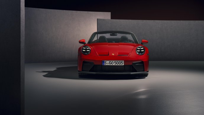 Porsche 911 GT3 S/C510 马力，6 速手动变速箱， 3.9 