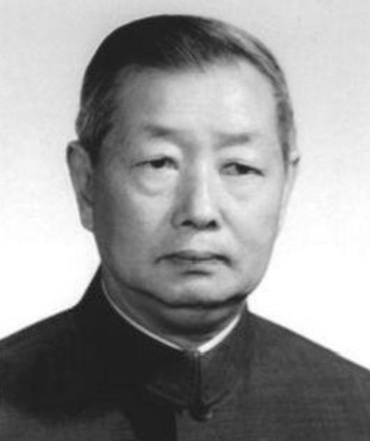 1971年7月，中国大使张伟烈正在摩洛哥王宫参加盛宴，突然大批士兵冲进来疯狂扫射