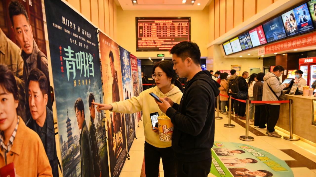 厦门清明档“炸了”！超20部新片扎堆，观众直呼“挑花眼”，这3部成票房黑马
 