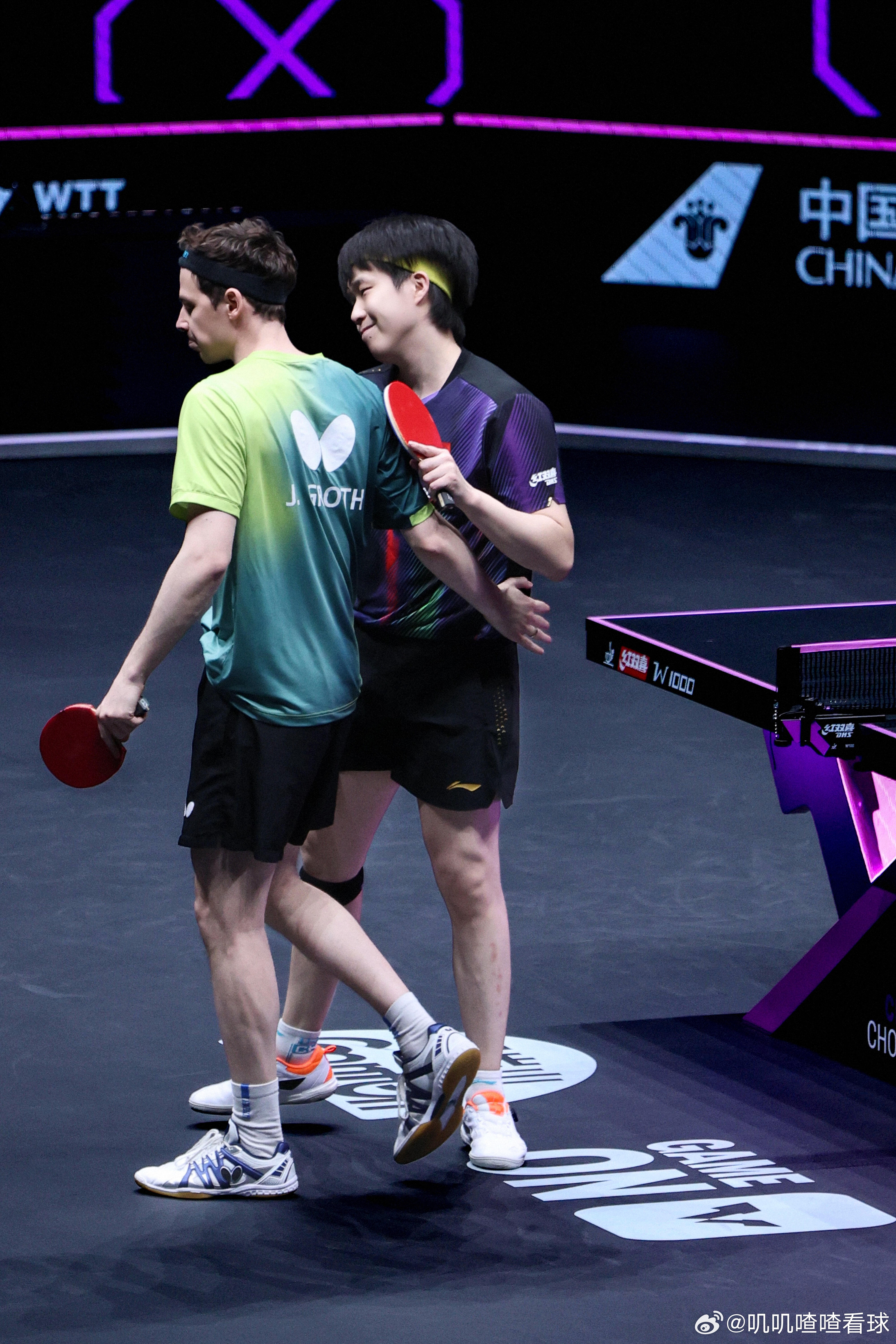 王楚钦！你怎么可以这么帅！ 