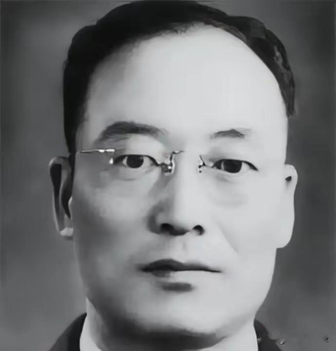 李克农登门拜访韩练成，一句“嫂子深藏不露”，揭开隐蔽战线的幕后英雄
 
1960