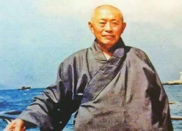 1944年，日军进攻桂林，巨赞法师举起屠刀，手刃了130多个日本鬼子，他杀红了眼