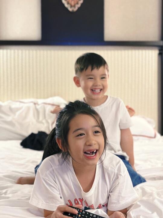 谁懂啊，这两小只的日常太可爱了😍