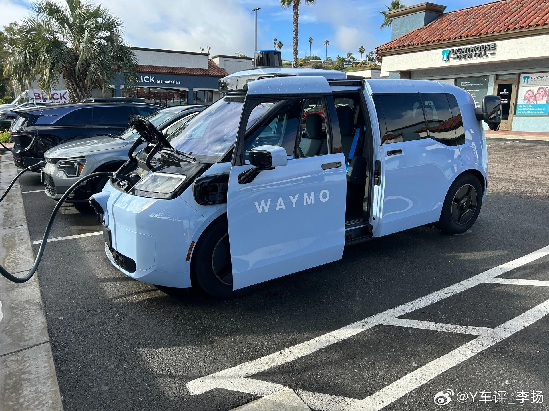 出口又来个新消息，Waymo自2024年以来至少进口3200辆中国制造的极氪CM