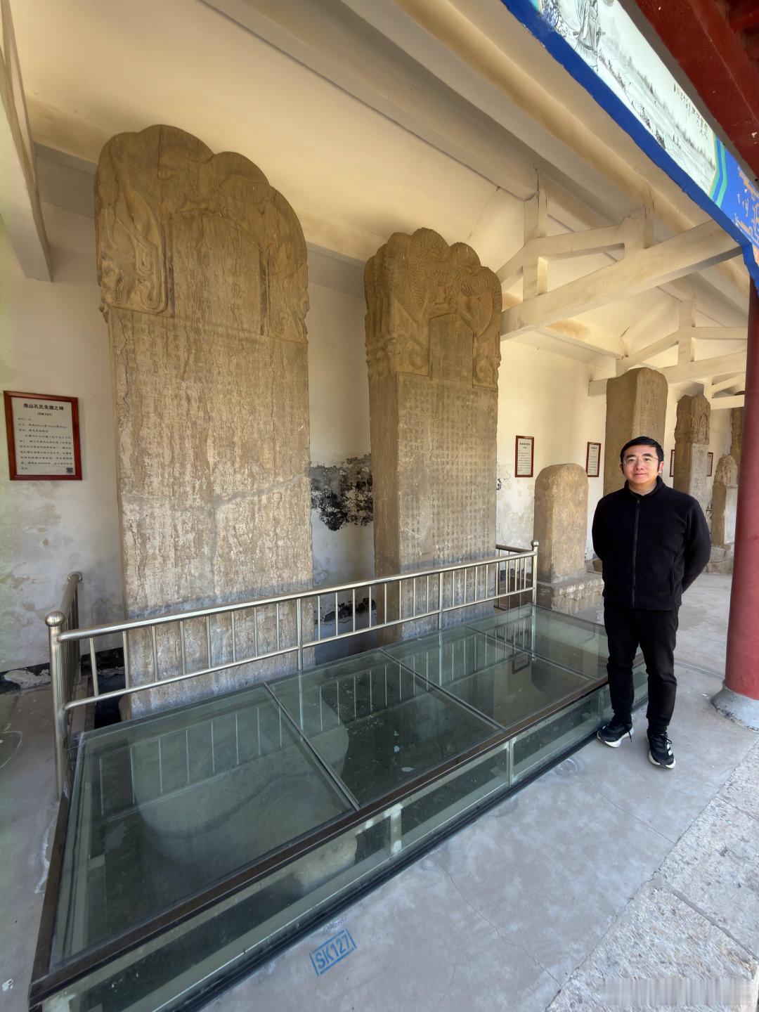 隆尧石刻群。金代到明代的遗物。图3-8都是国家第一批名碑名刻。图2是三千佛碑，建