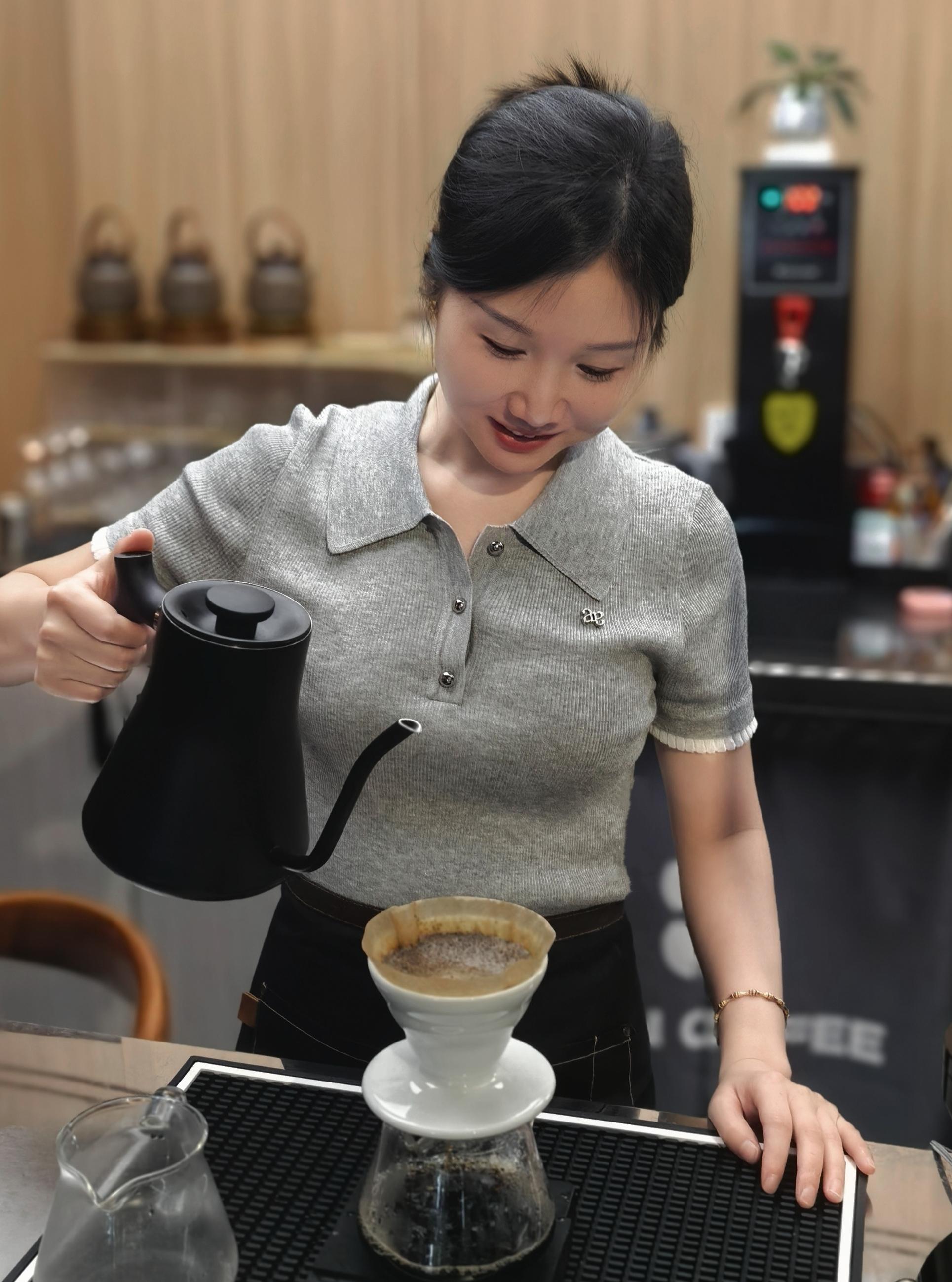 🎐🎐   一系列零碎幸福的总和 ☕