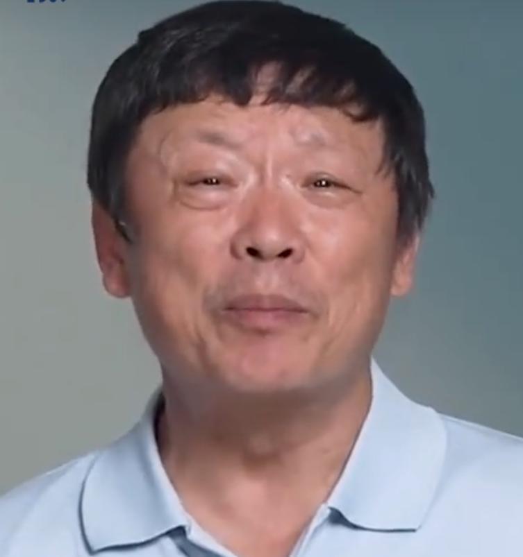 胡锡进10月23日深夜发文，怒斥“菲律宾，你别太狂了！”

源于周五菲防长特奥多