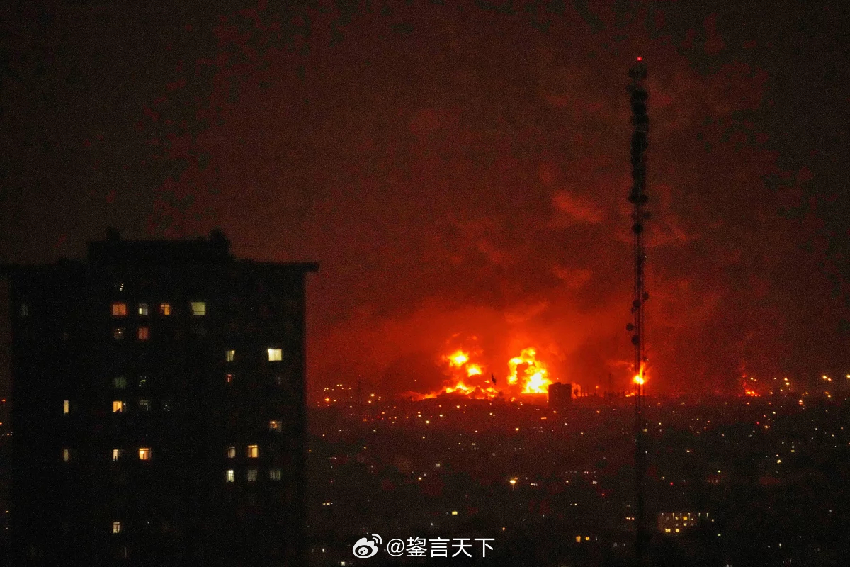 以色列首次打击伊朗油库　德黑兰称最高领袖继任人选已达成共识 （根据 NPR Il