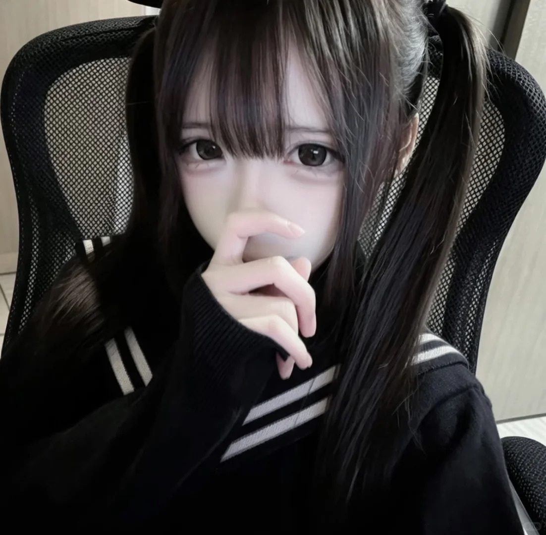 𝑾𝒆𝑪𝒉𝒂𝒕 女头可爱｜韩系｜御姐｜无水印 