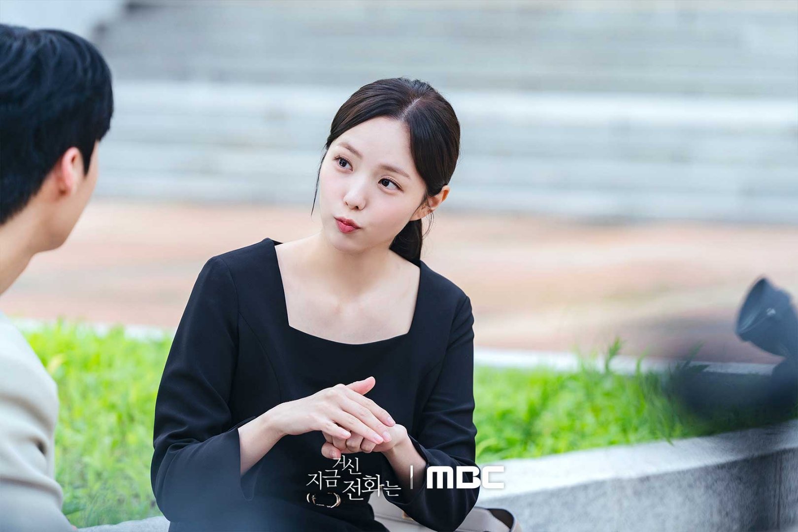 #现在拨打的电话#多年后的一次偶然遇见😚熙珠和尚宇的甜蜜化学反应💯 ​​​