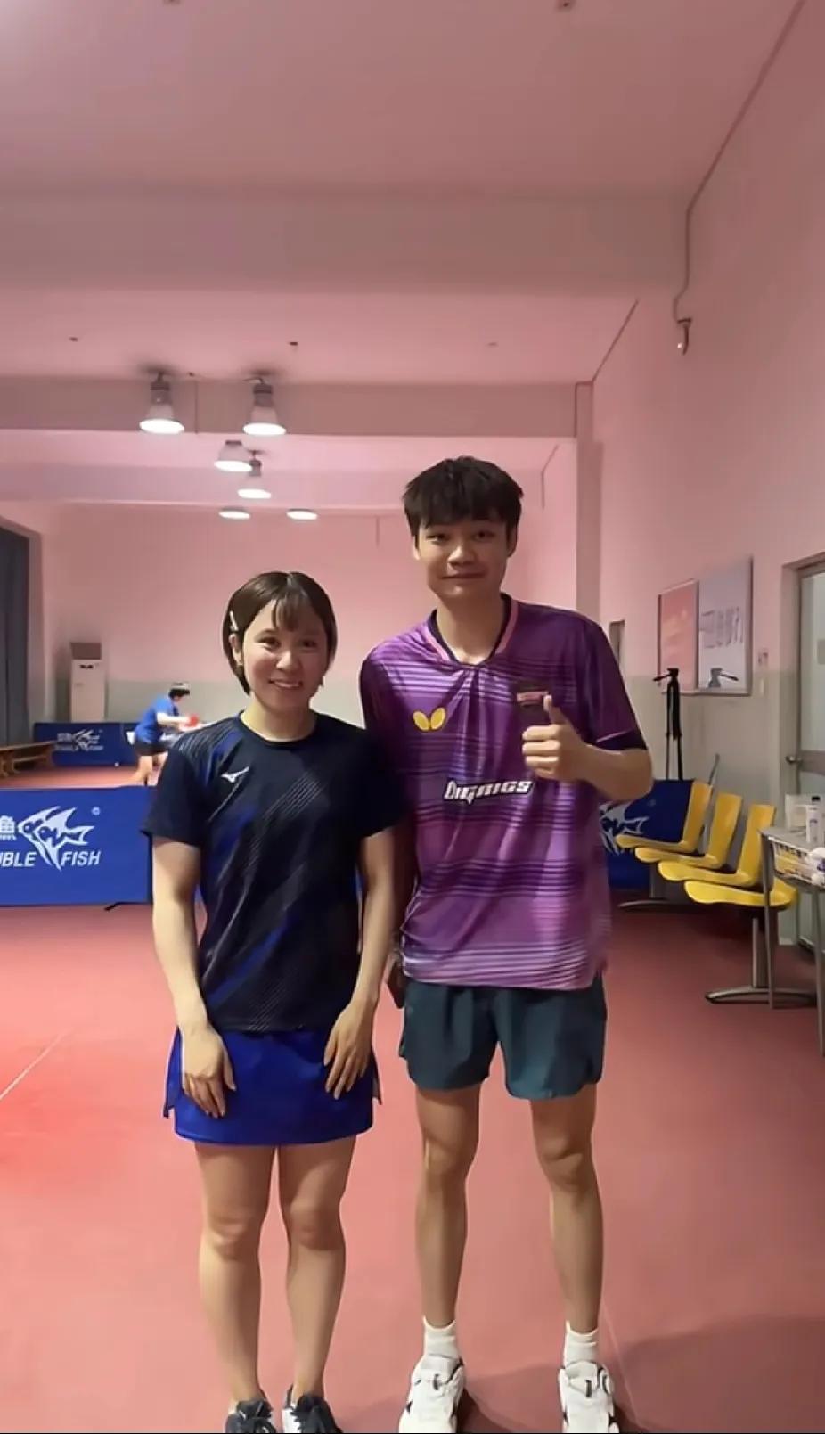 深大乒超阵容新动态！平野美宇就位，覃予萱也来了
 
2025 乒超联赛阵容有新料