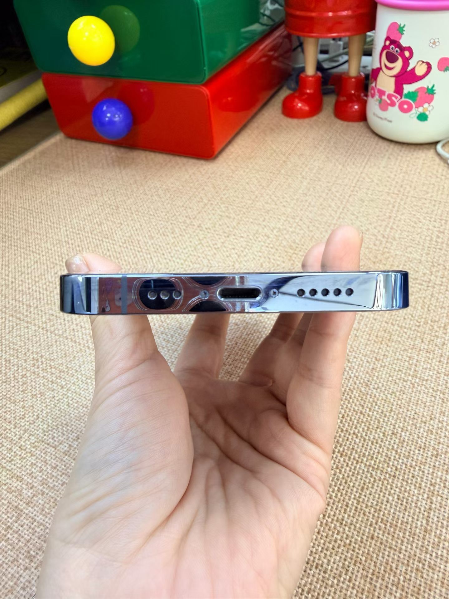 精品二手机苹果13pro 1T蓝电池效率90%(更换电芯)，95新高刷屏，高性价
