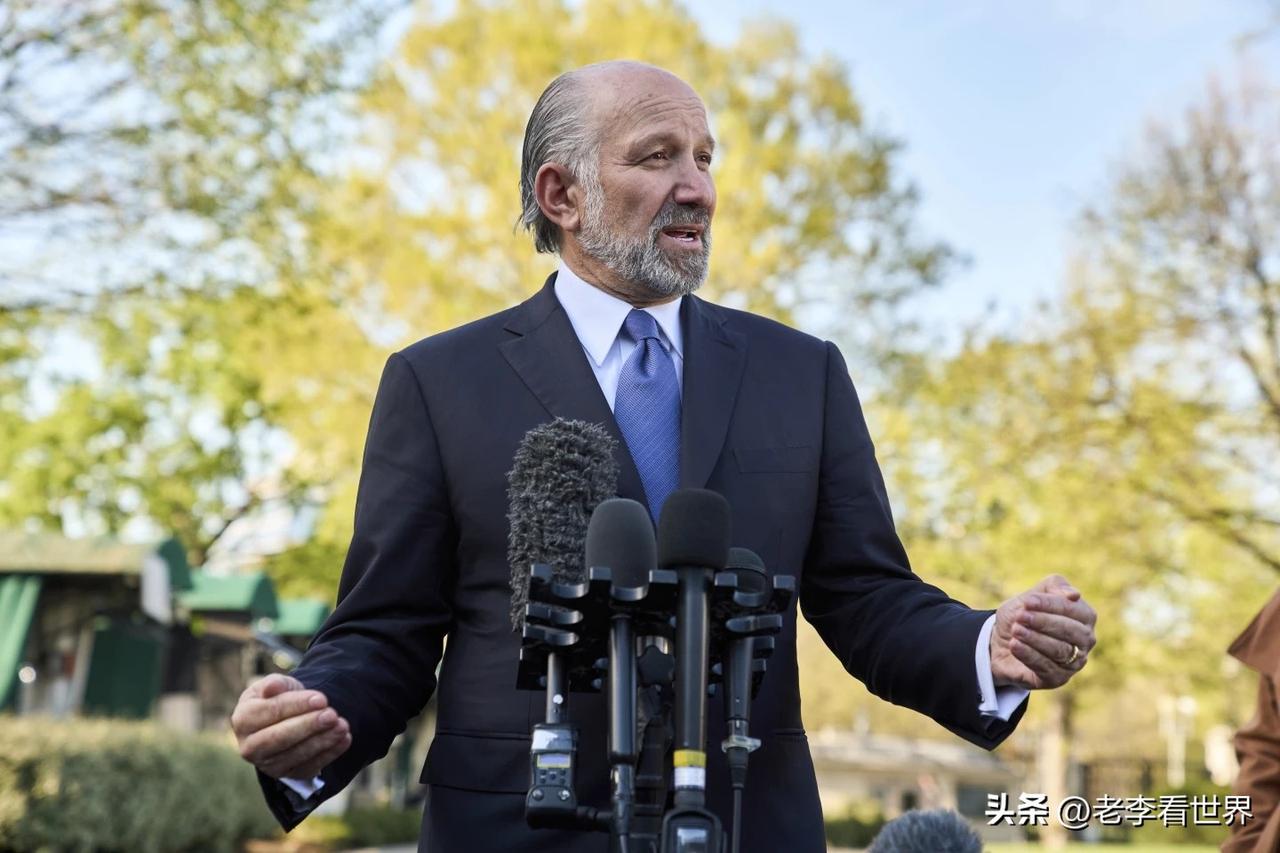 【特朗普四月访华的计划保持不变】
华盛顿时间2026年1月15日，美国商务部长霍