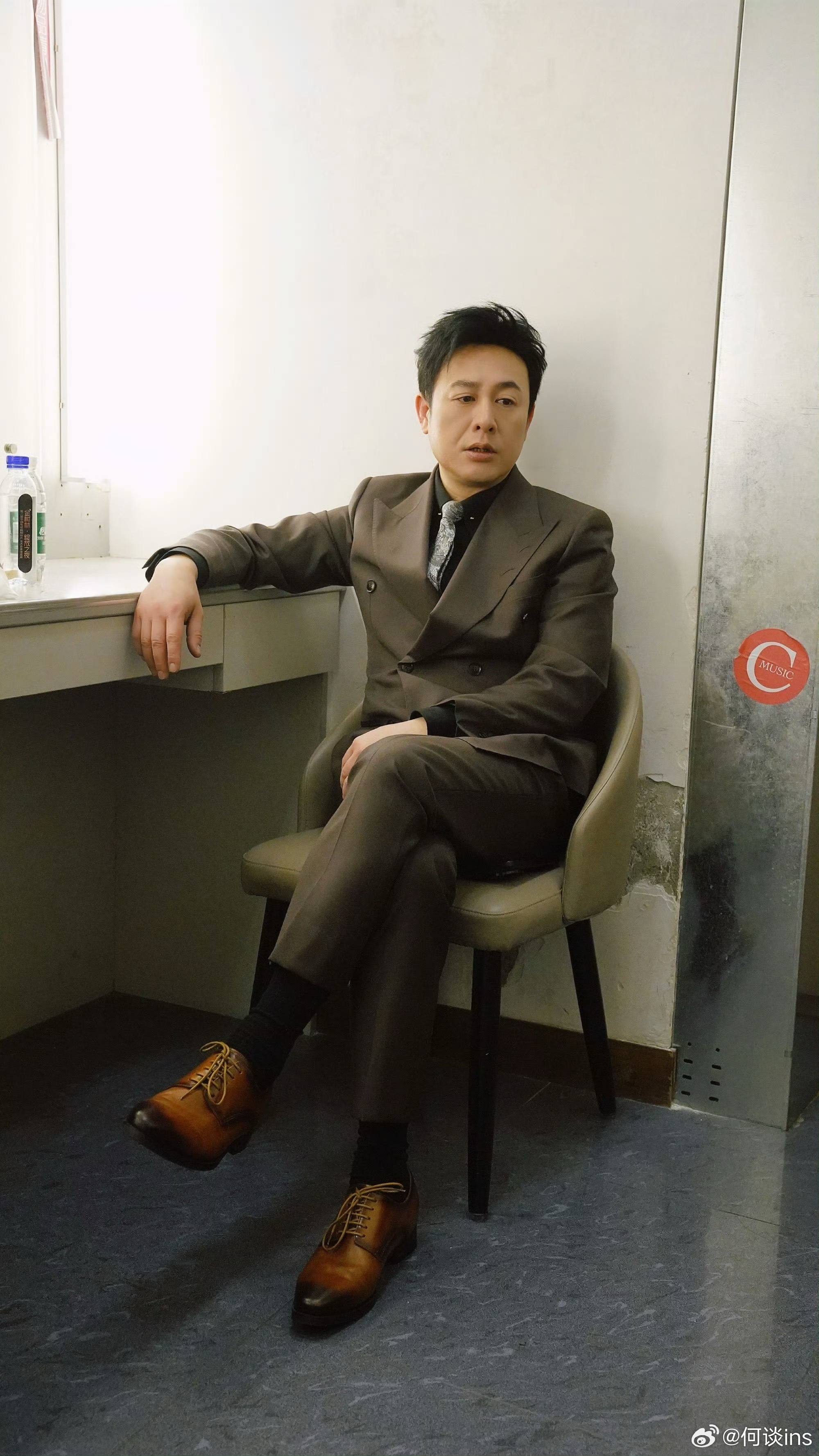 精品短剧集《三尺之下》今天韶关开机，开机大吉，拍摄顺利主演：张颂文、任达华、江奇