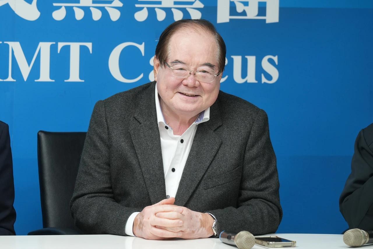 国民党副主席李乾龙与蓝委餐叙，傅崐萁爆谈话内容 称国民党铁板一块！

2025年