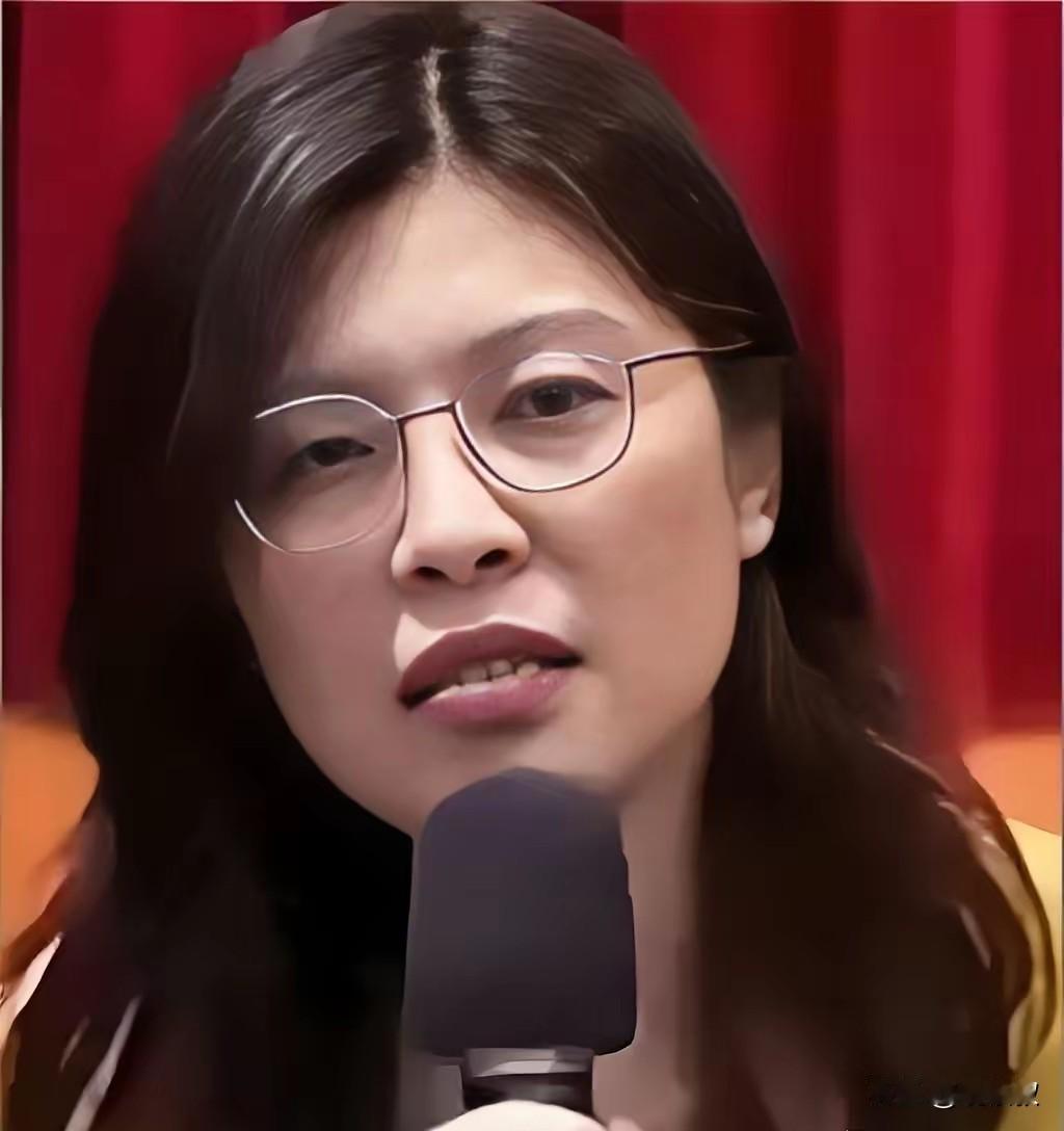 蔡正元说
郑丽文还有机会
大陆过两天就给高市发贺电
郑丽文虽然说要拜会高市早苗后