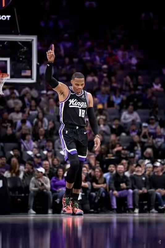 状元会有水货，但MVP没有水货！
连续3场比赛，施罗德19投1中，得到了可怜的5