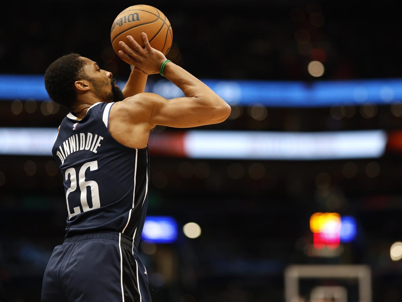 CBA最新消息：据知名篮球自媒体人球圈赵探长报道，有北区球队询价前NBA球员斯潘