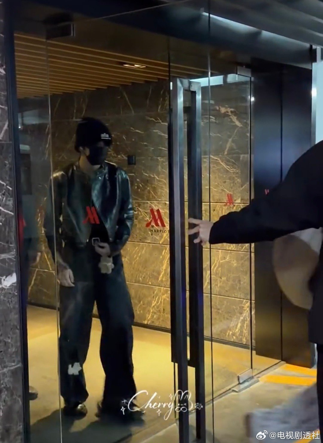 穆祉丞出发太原穆祉丞到达太原穆祉丞南京出发穆祉丞南京出发太原，录制湖南卫视元宵喜