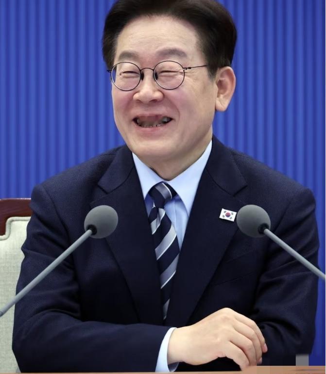 硬刚美国撕破附庸标签！韩国一步大胆出手，全世界都看明白了

谁都没想到，长期依附