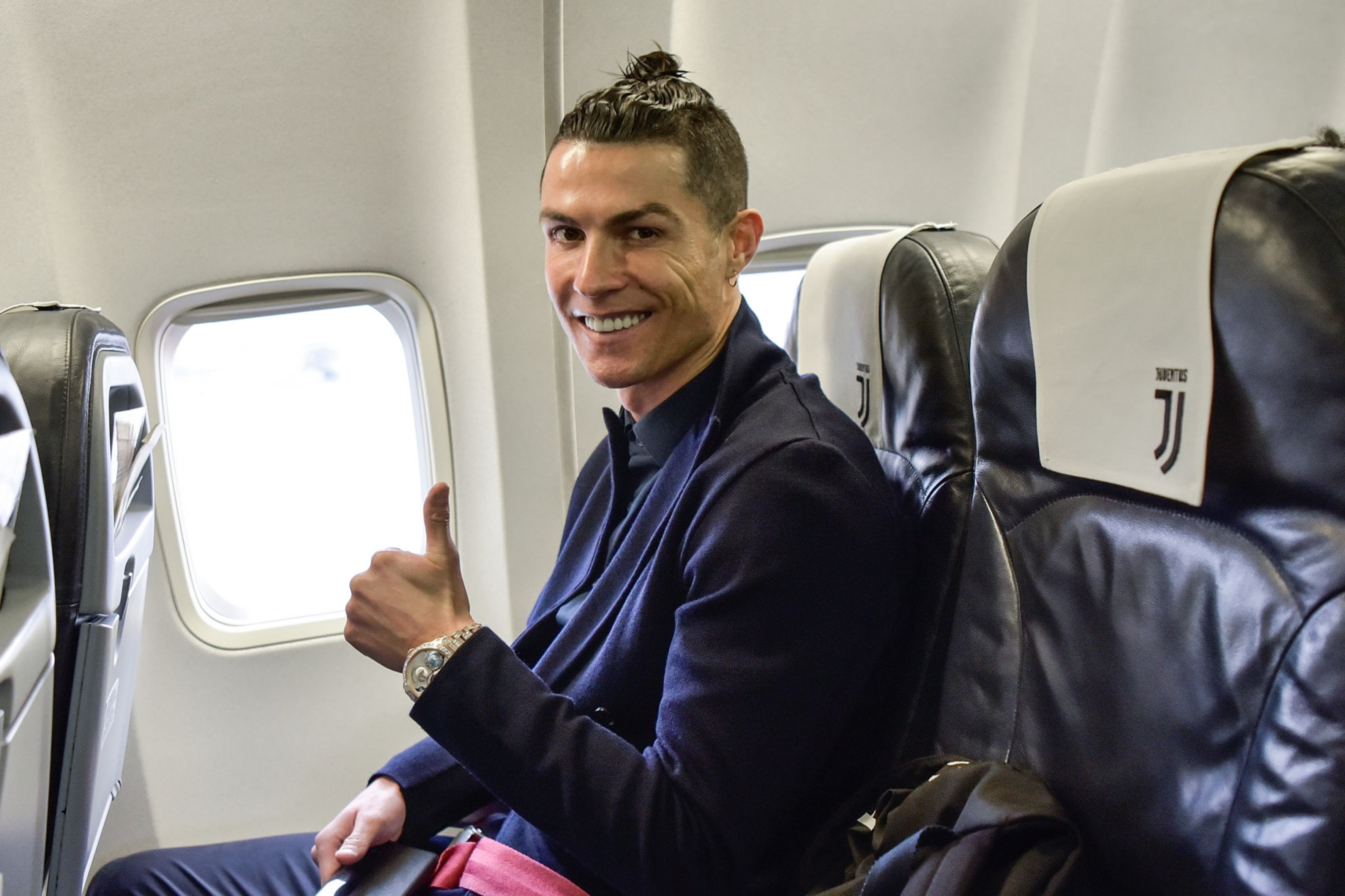 C罗和c罗一起siu到最后尤文图斯历史上的c罗 📷2020.2.25，训练in