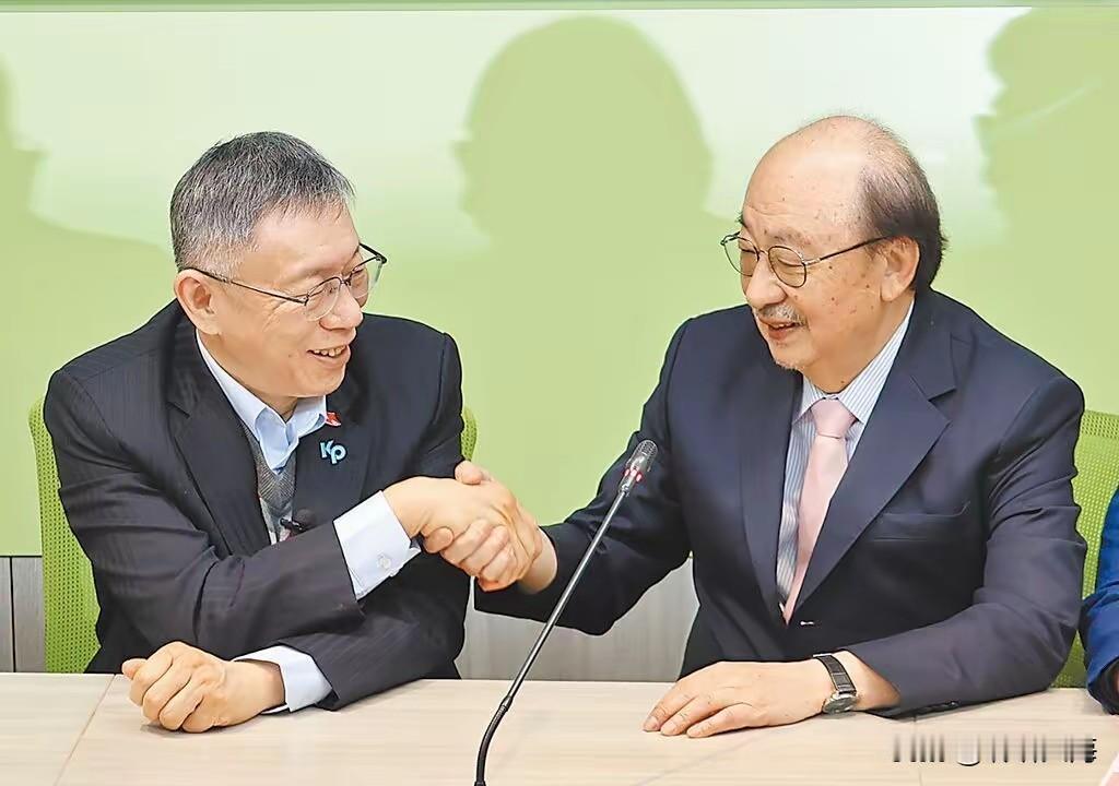 赖清德这次是真踢到铁板了！要换掉柯建铭，把自己人蔡其昌扶上立法院总召之位，可没想