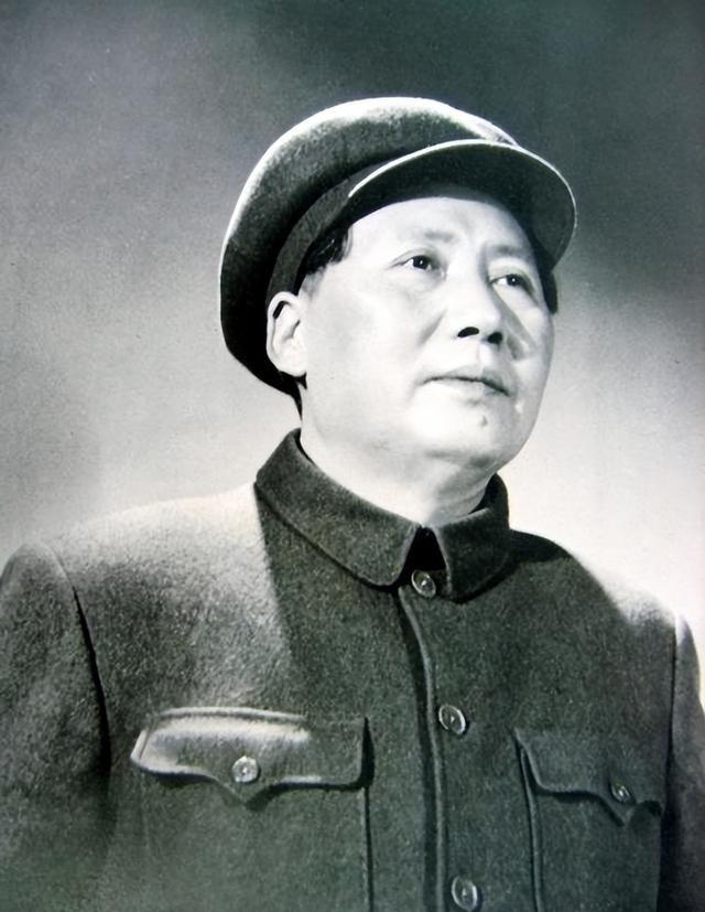 岸英牺牲与彭德怀有没有关系？毛主席一句话，道出不为人知真相
1950年10月志愿