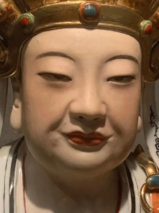 得了一种聊天不配个表情 就害怕思想表达不到位的毛病。

——佚名

哈哈哈，是的