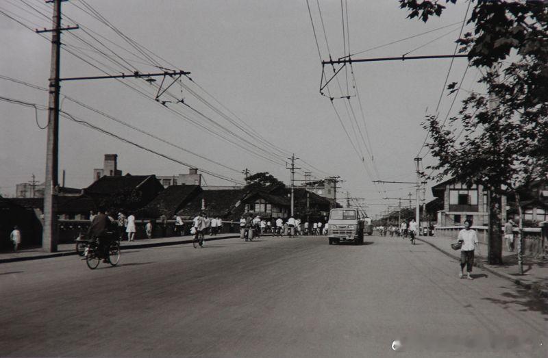 八十年代街头巷尾 猜猜是哪？老照片