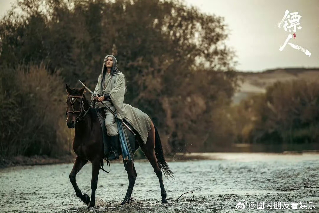 于适演技原创质感导演思维 于适演戏自带高阶思考，不照搬模板，会琢磨角色体态眼神，